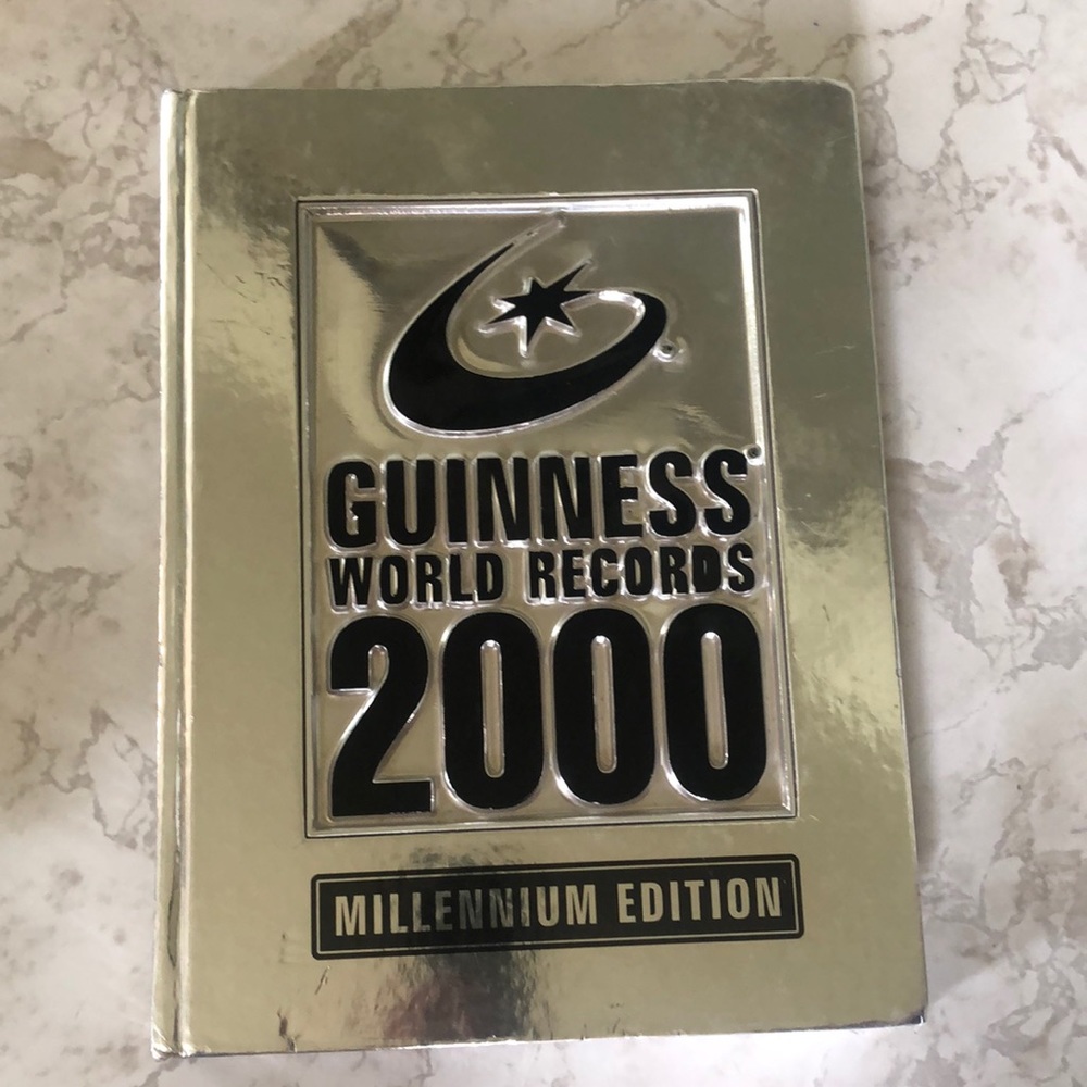 Guinness Book Of World Records 2000 , Millennium Edition